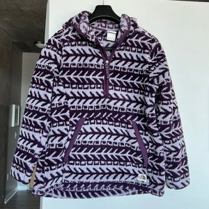 North Face fleece pull over
